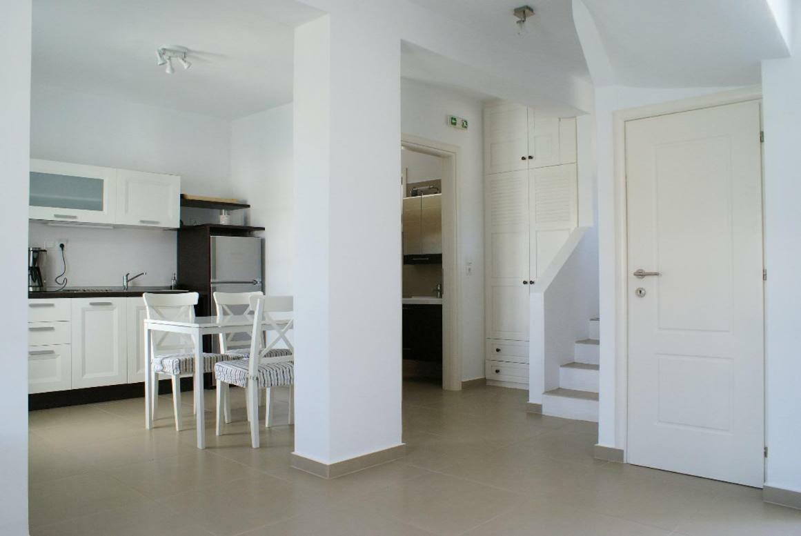 Akrotiraki Apartments Platis Gialos  Exterior photo